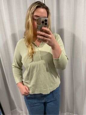 striped top